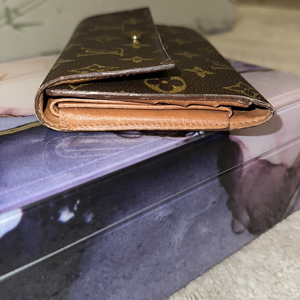 💯 authentic Louis Vuitton trifold Long Sarah wallet - Picture 6 of 10